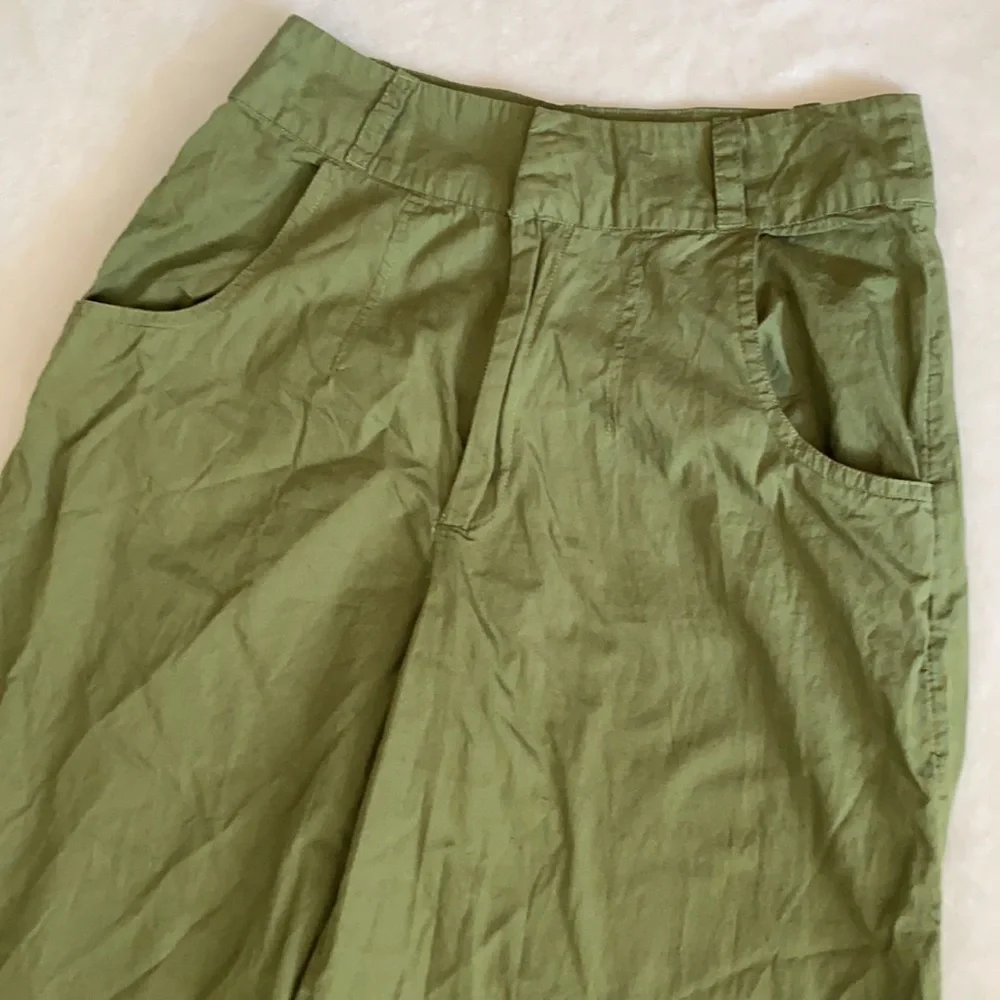 Free People | Menorca High Waist Wide Leg Cropped Pants Forest Glen Green (6) - Picture 4 of 16